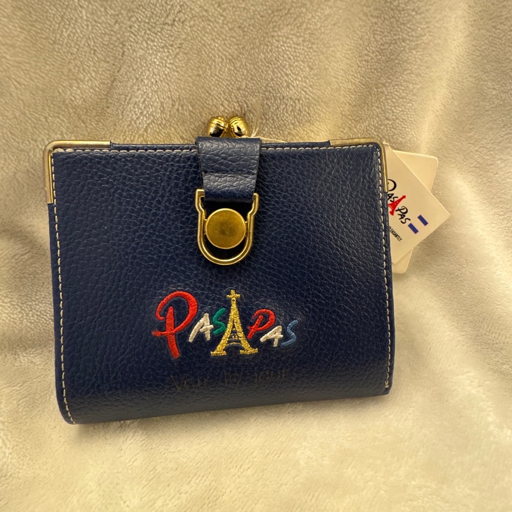 PasApas Wallet with Embroidered Design